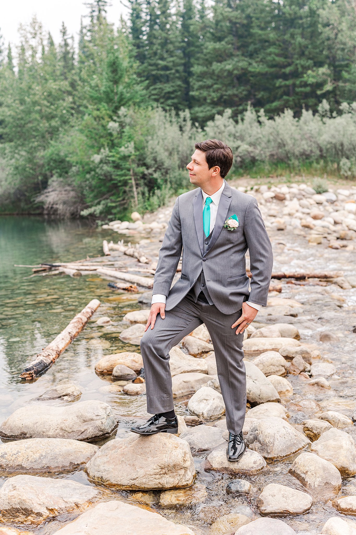 smokey-summer-edmonton-bride-groom-wedding-banff-rocky-mountain-resort-aqua-pink-ethereal-photography-inc_0033.jpg