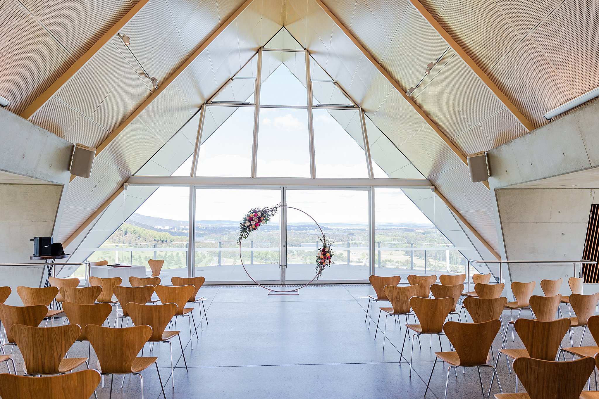 best-Canberra-wedding-photographer-kali-rebecca-national-arboretum-margaret-whitlam-pavilion-in-October_0011.jpg