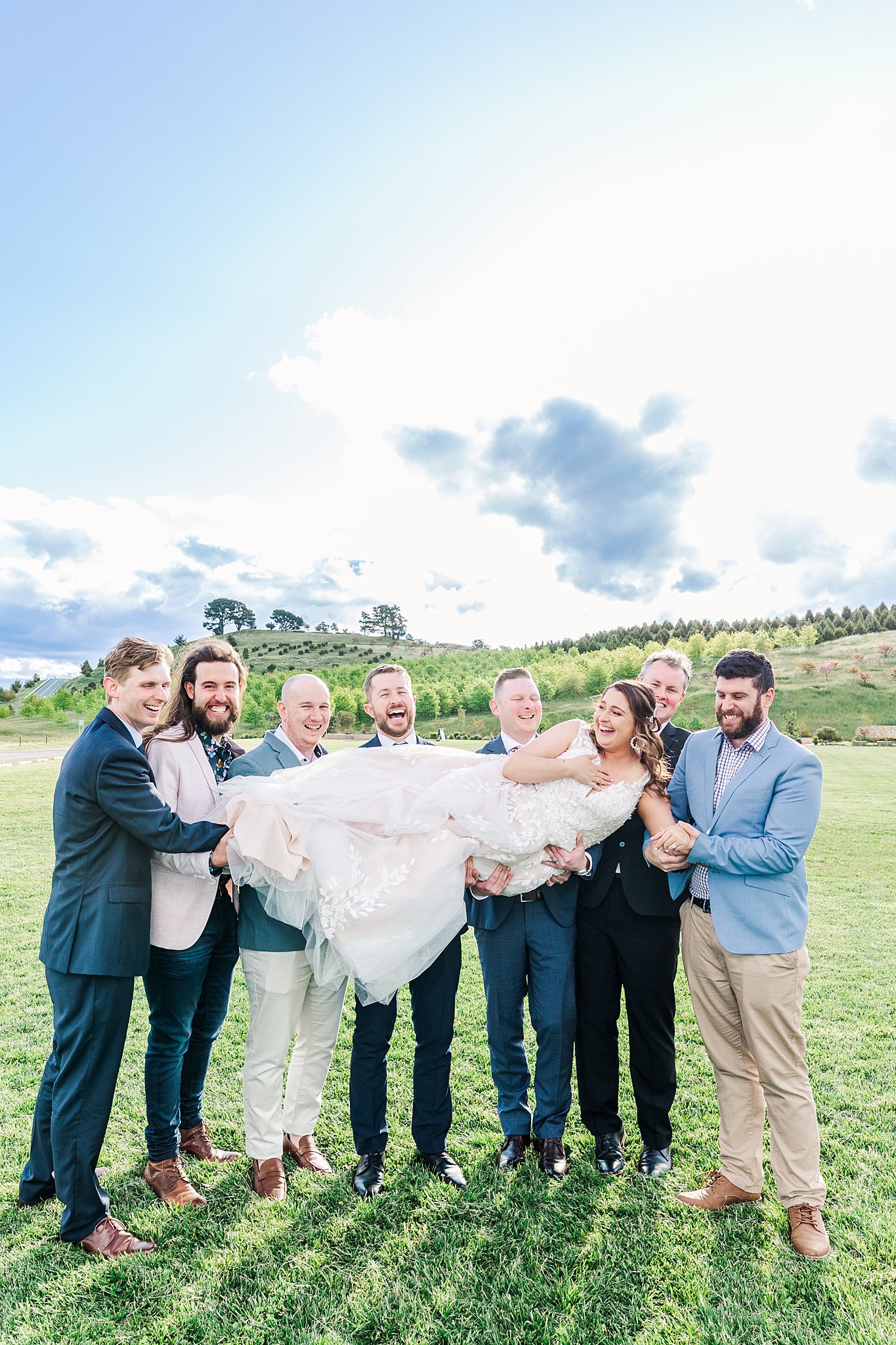 best-Canberra-wedding-photographer-kali-rebecca-national-arboretum-margaret-whitlam-pavilion-in-October_0040.jpg